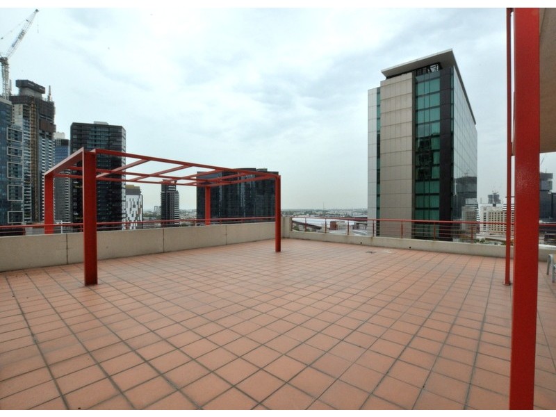 REF 23637/83 Queensbridge Street, Southbank VIC 3006