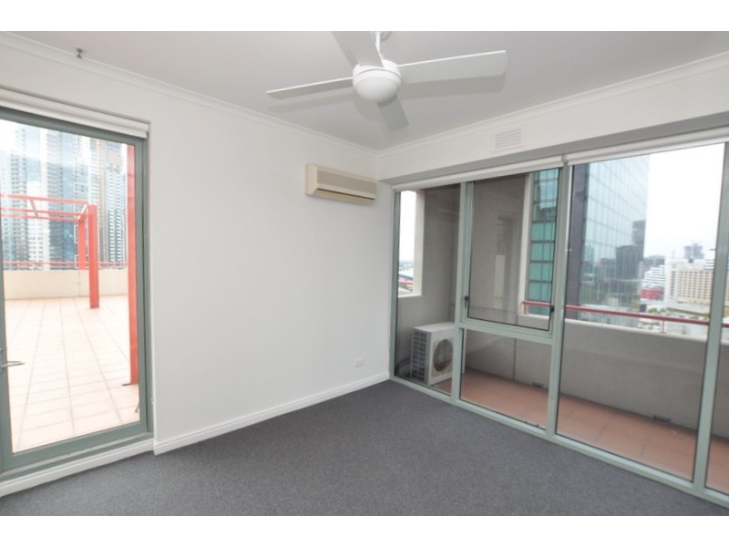 REF 23637/83 Queensbridge Street, Southbank VIC 3006