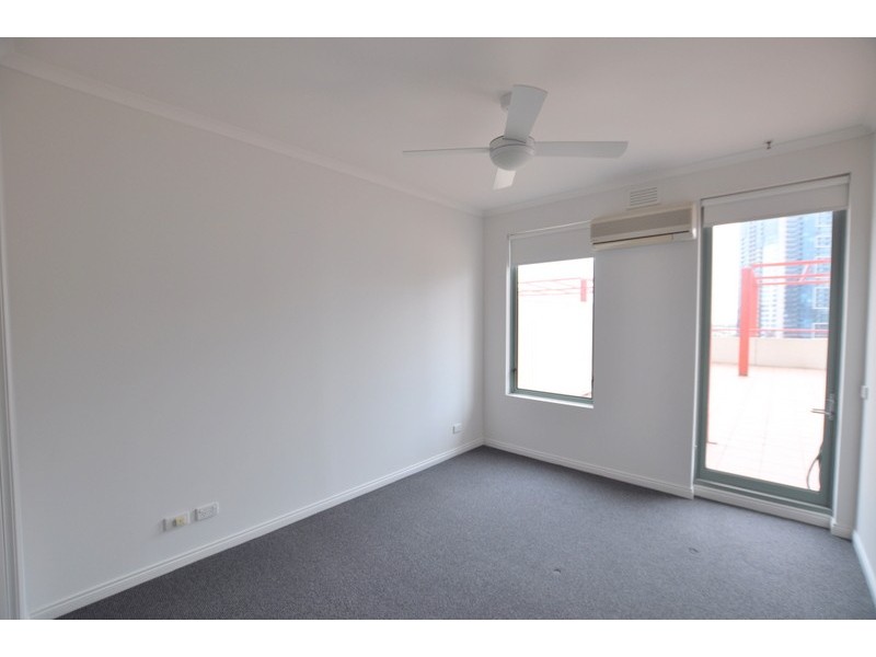 REF 23637/83 Queensbridge Street, Southbank VIC 3006