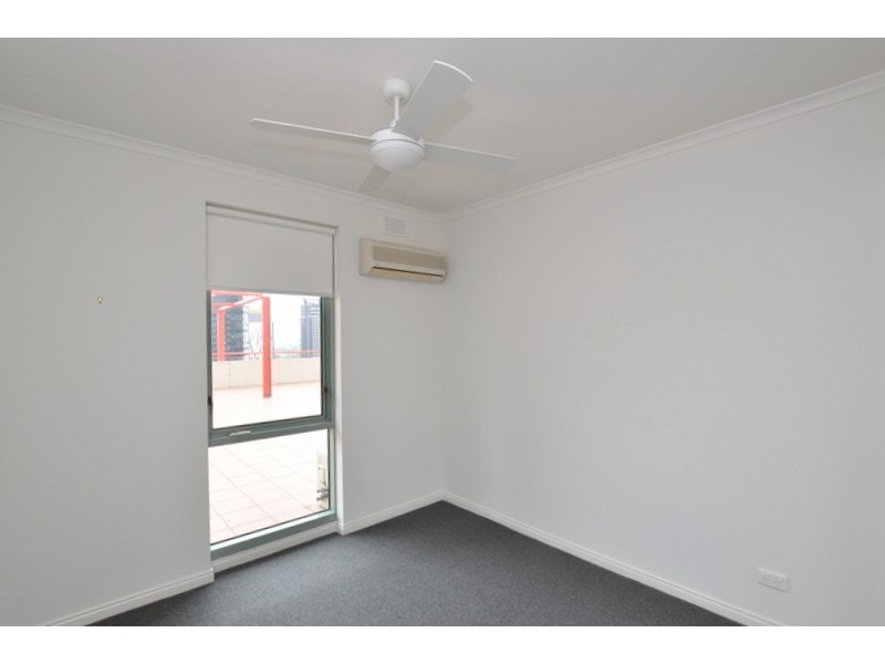 REF 23637/83 Queensbridge Street, Southbank VIC 3006
