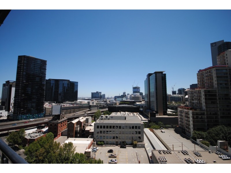 REF 23641/183 City Road, Southbank VIC 3006