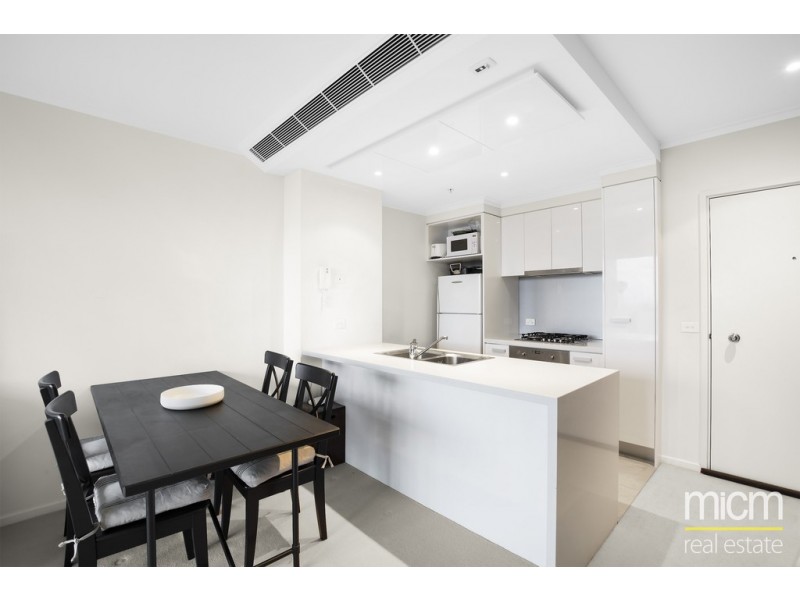 3303/180 City Road, Southbank VIC 3006