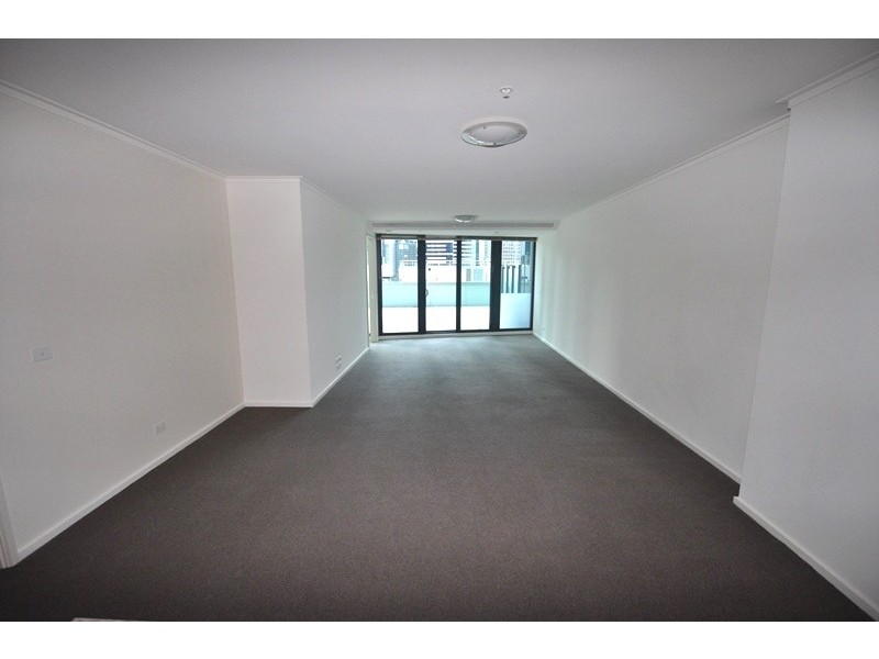 REF 23651/180 City Road, Southbank VIC 3006