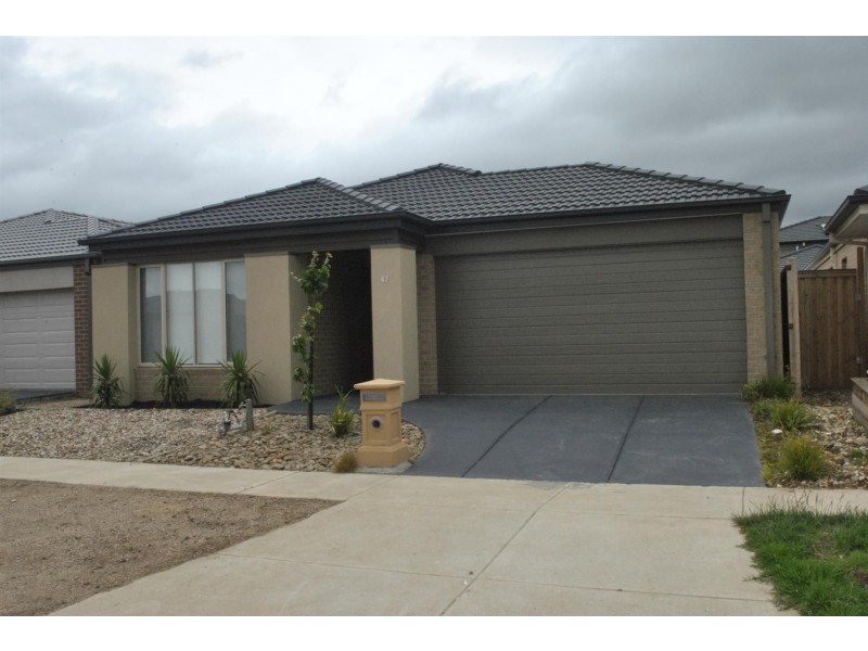 47 Caspian Circuit, Point Cook VIC 3030