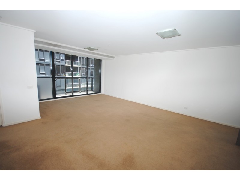 REF 23655/173 City Road, Southbank VIC 3006