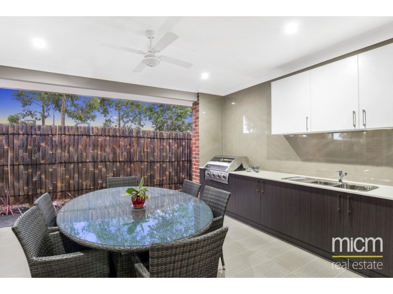 2 Federation Boulevard, Truganina VIC 3029