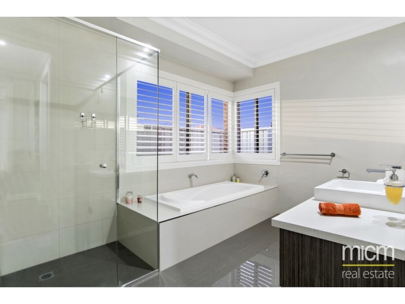 2 Federation Boulevard, Truganina VIC 3029
