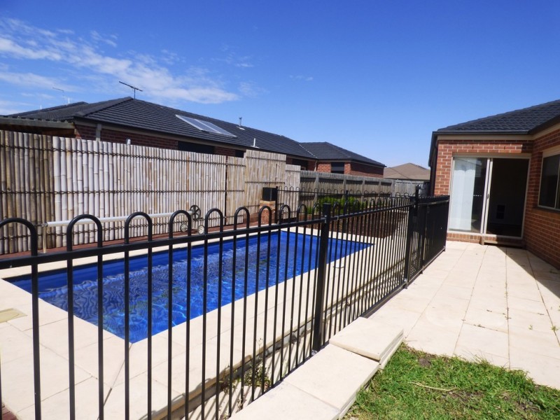 415 Boardwalk Boulevard, Point Cook VIC 3030