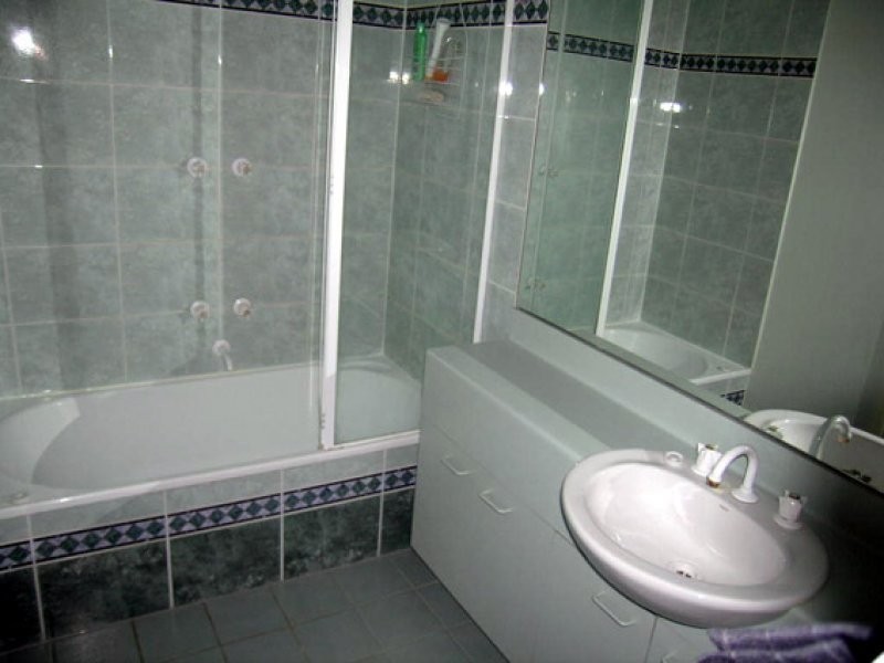 REF 23661/83 Queensbridge Street, Southbank VIC 3006