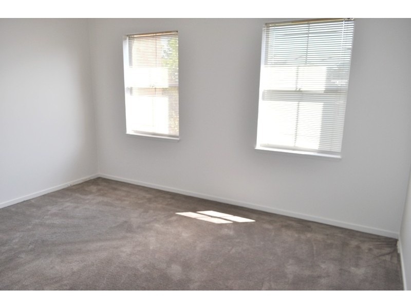 REF 23662/18 Perth Street, Prahran VIC 3181