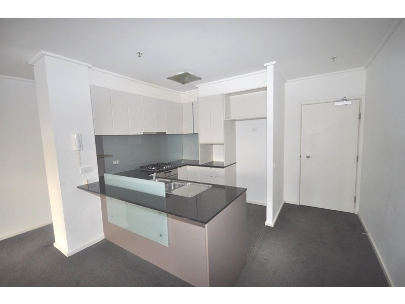 REF 23665/173 City Road, Southbank VIC 3006