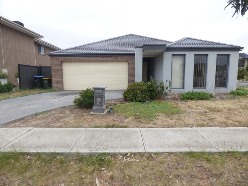 43 Peppertree Drive, Point Cook VIC 3030