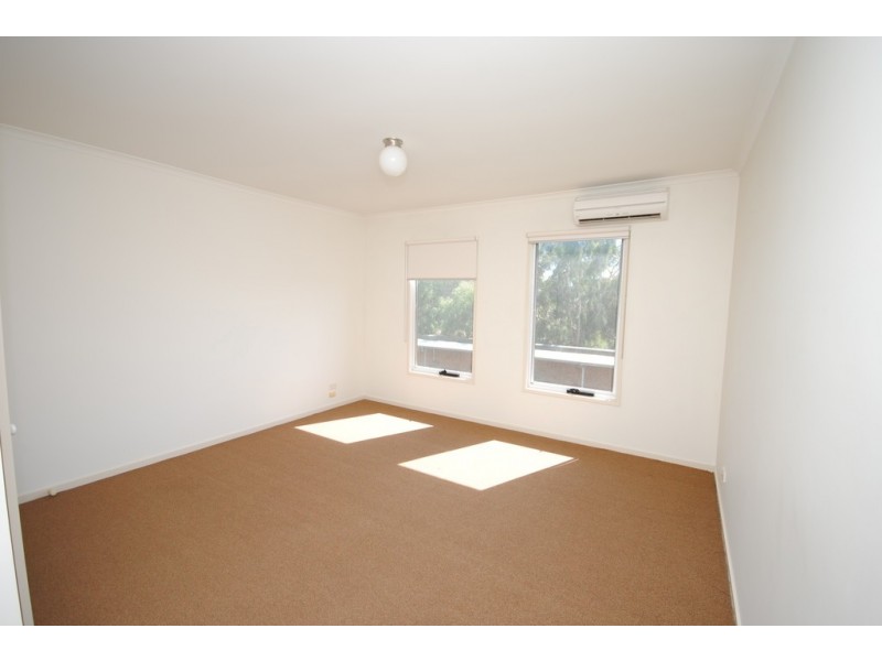 193 Wiltshire Drive, Kew VIC 3101