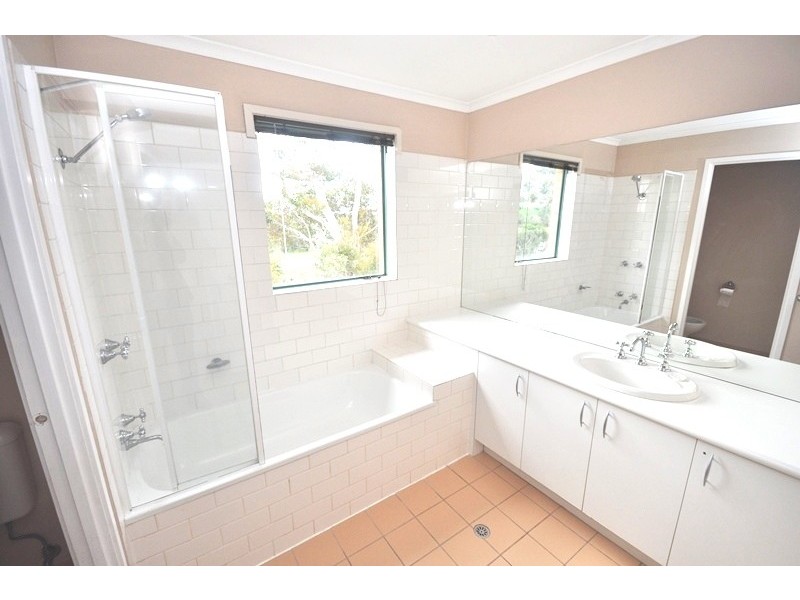 2 Greer Place, Kew VIC 3101