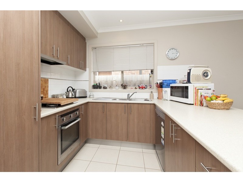 25 Windrest Way, Point Cook VIC 3030