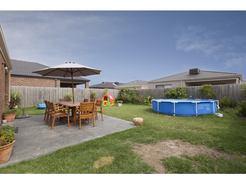 25 Windrest Way, Point Cook VIC 3030