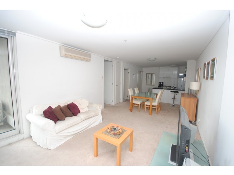 REF 23695/163 City Road, Southbank VIC 3006