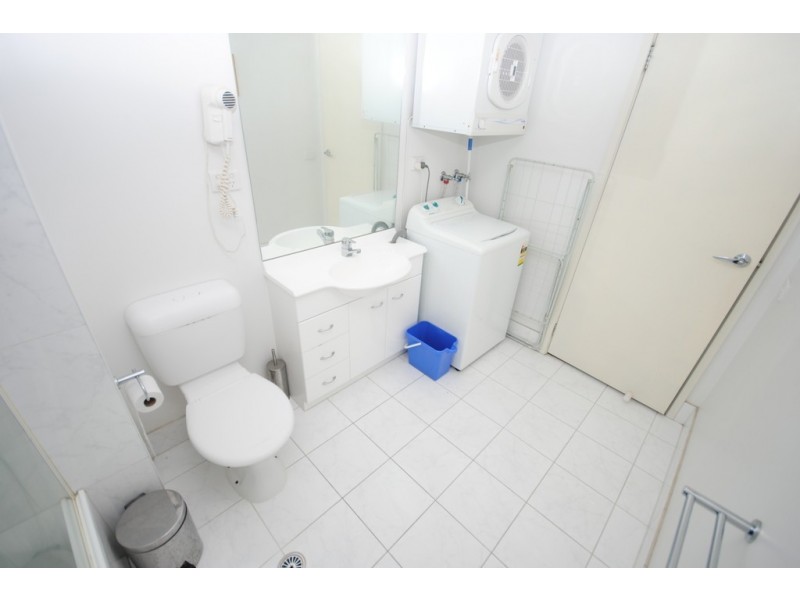 REF 23695/163 City Road, Southbank VIC 3006