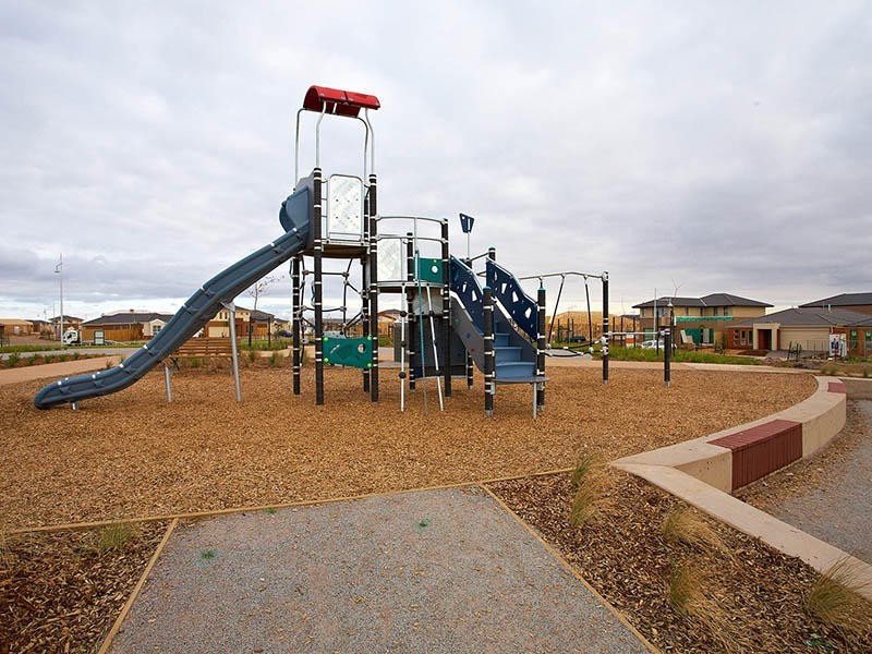 39 Windrest Way, Point Cook VIC 3030