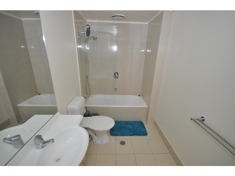 REF 23737/668 Bourke Street, Melbourne VIC 3000