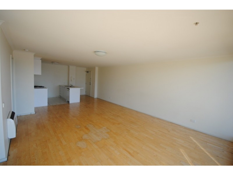 REF 23739/38 Kavanagh Street, Southbank VIC 3006