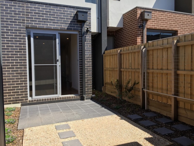 63 Copernicus Crescent, Bundoora VIC 3083