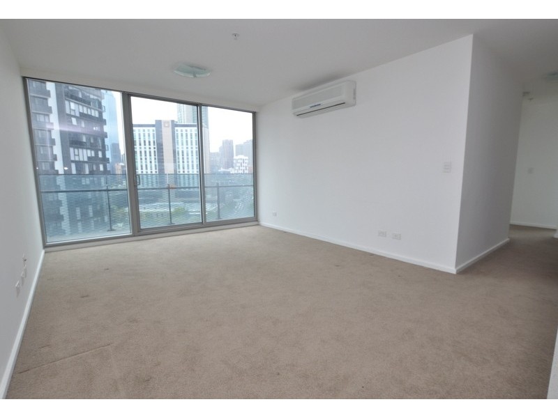 REF 23747/241 City Road, Southbank VIC 3006