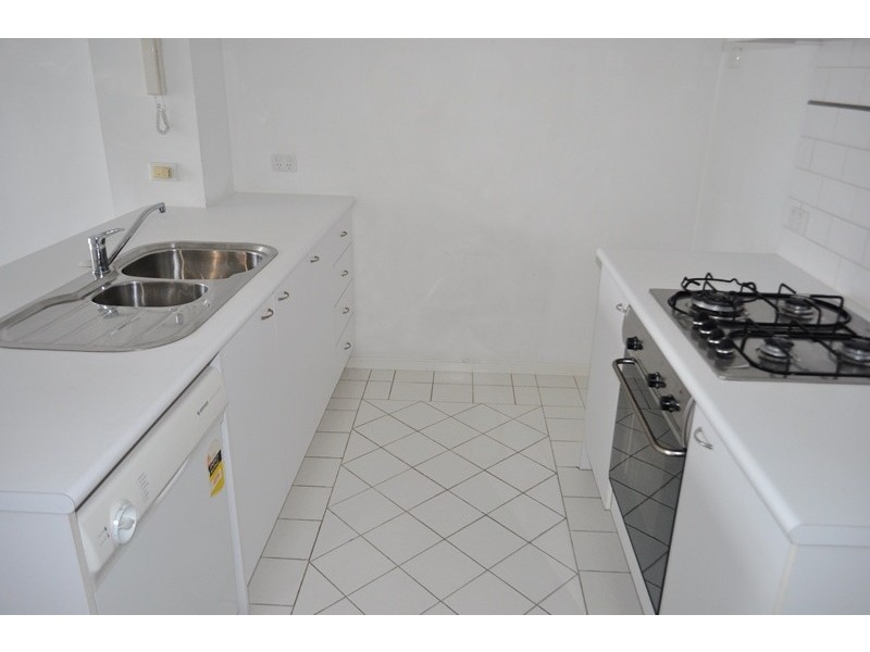 REF 23751/148 Wells Street, South Melbourne VIC 3205