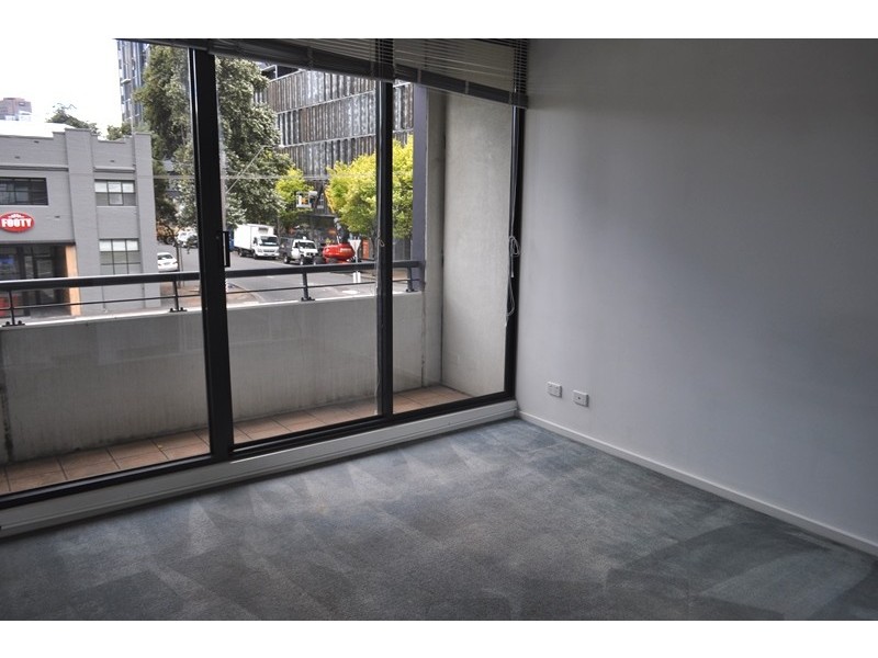 REF 23751/148 Wells Street, South Melbourne VIC 3205