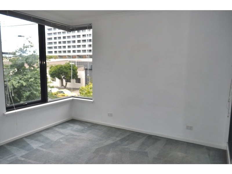 REF 23751/148 Wells Street, South Melbourne VIC 3205