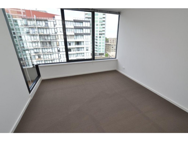 REF 23761/39 Dorcas Street, South Melbourne VIC 3205