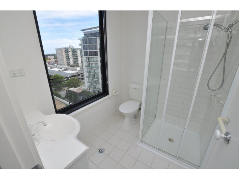 REF 23761/39 Dorcas Street, South Melbourne VIC 3205