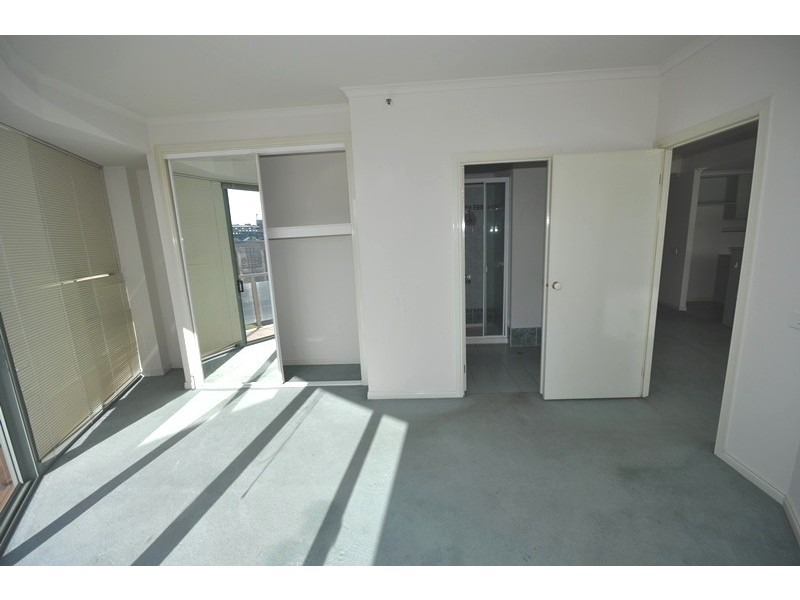 REF 23764/83 Queensbridge Street, Southbank VIC 3006