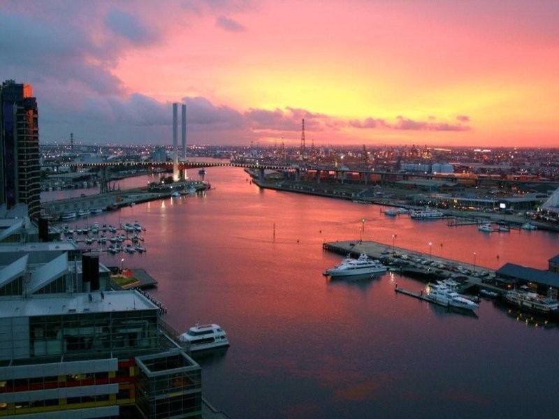 3104/100 Harbour Esplanade, Docklands VIC 3008