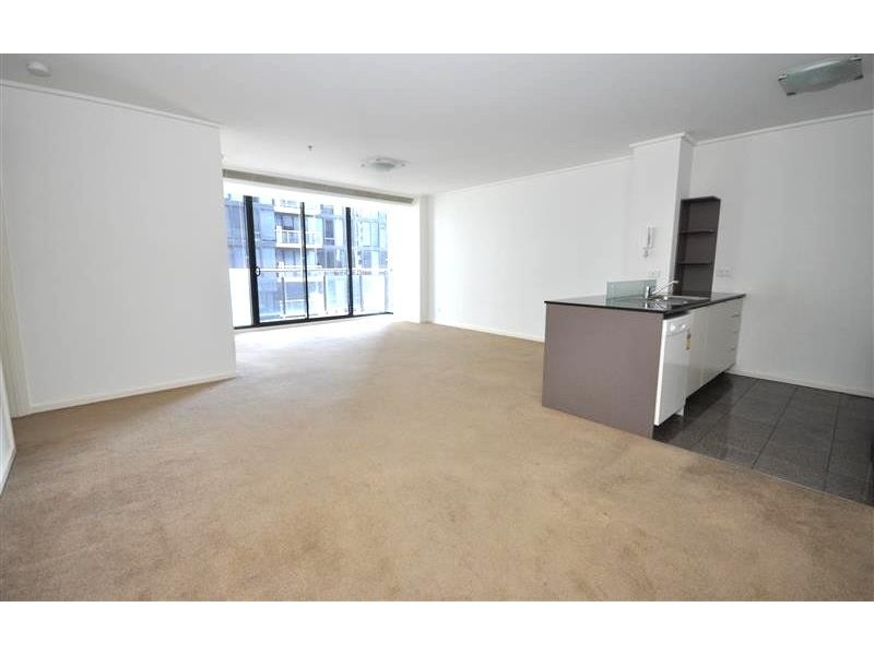REF 23766/173 City Road, Southbank VIC 3006