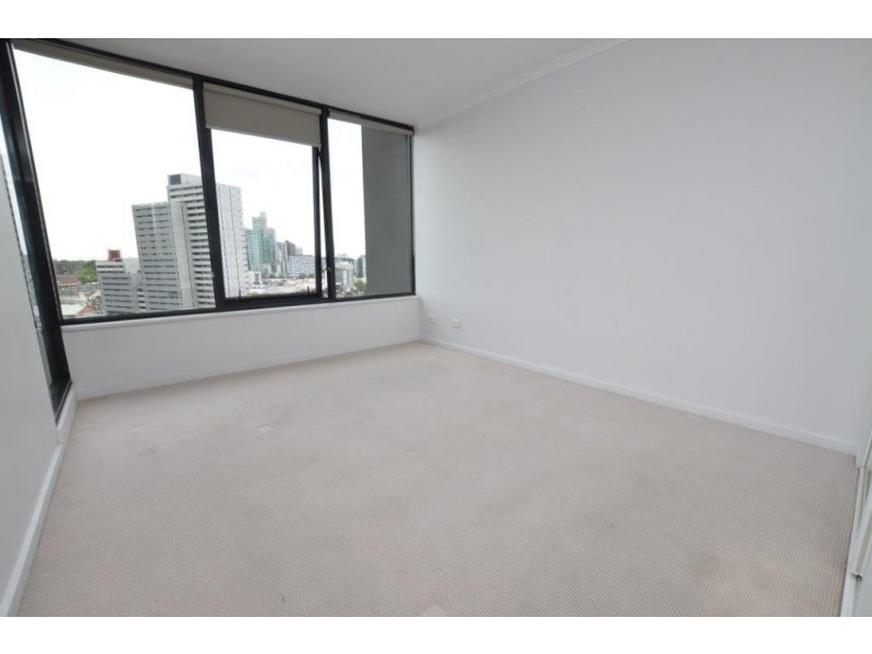 REF 23773/38 Kavanagh Street, Southbank VIC 3006