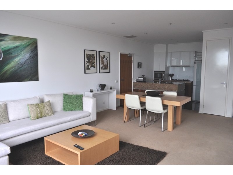 REF 23777/183 City Road, Southbank VIC 3006