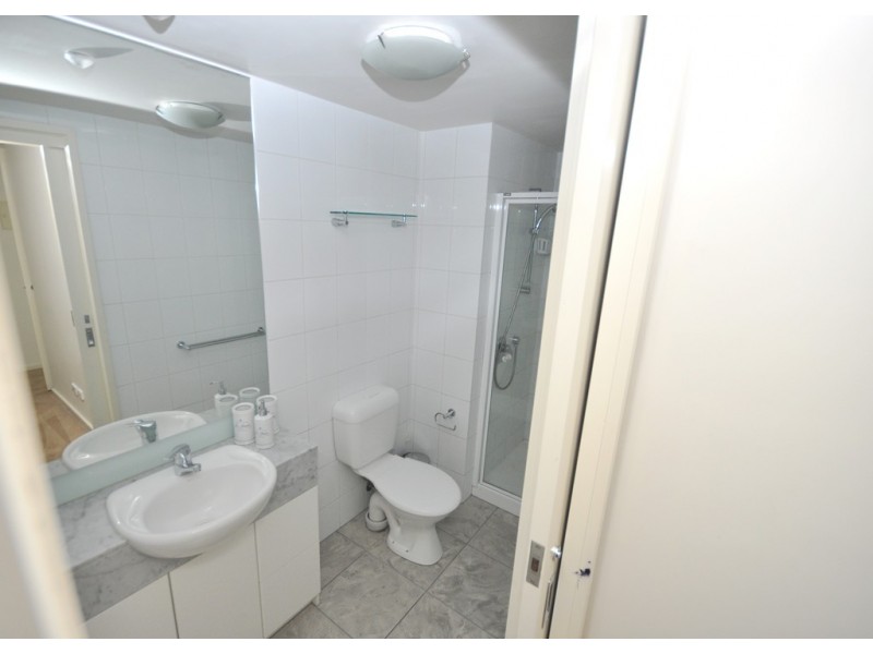 REF 23780/86 Kavanagh Street, Southbank VIC 3006