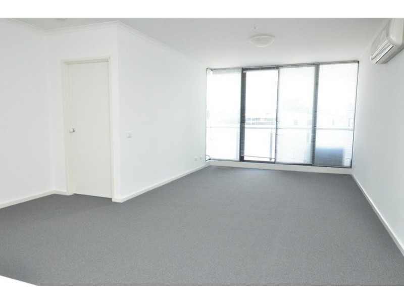 REF 23790/148 Wells Street, South Melbourne VIC 3205