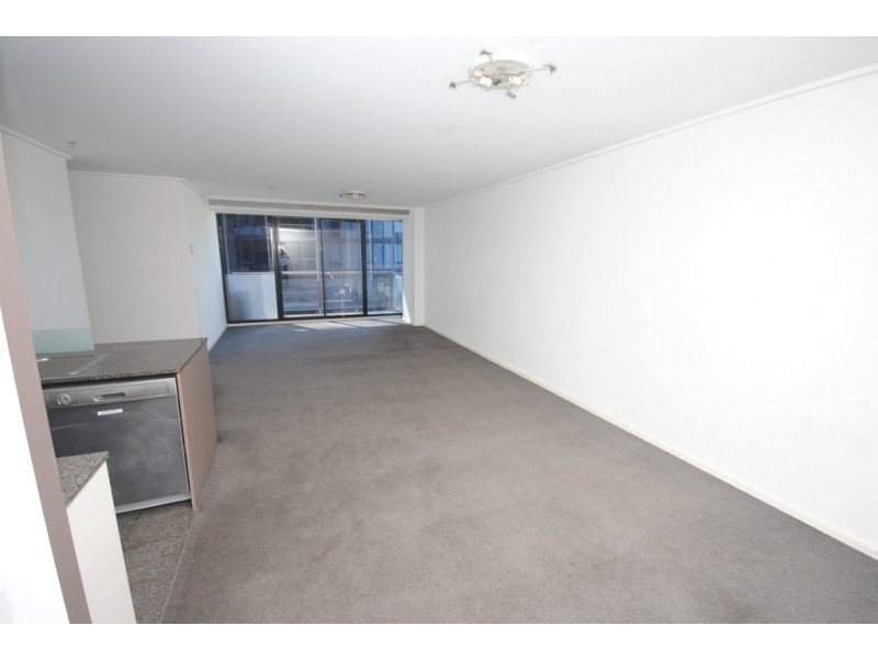 REF 23793/173 City Road, Southbank VIC 3006