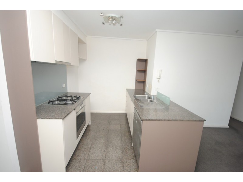 REF 23793/173 City Road, Southbank VIC 3006