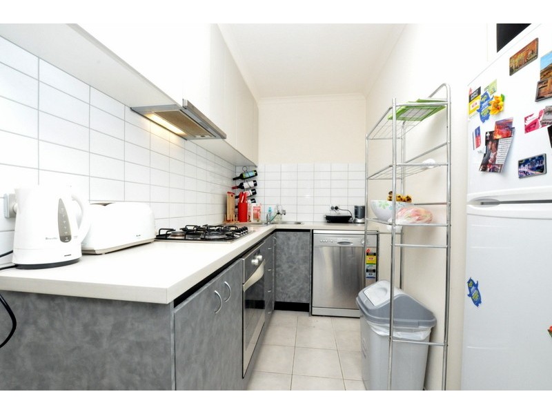 REF 23794/118 Dudley Street, West Melbourne VIC 3003