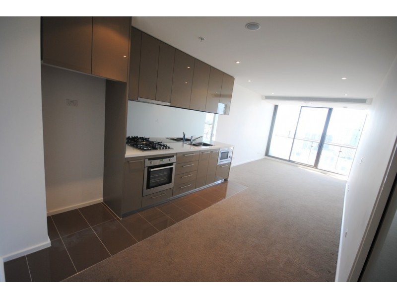 REF 23795/118 Kavanagh Street, Southbank VIC 3006