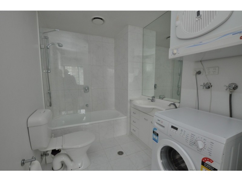 REF 23806/22 Kavanagh Street, Southbank VIC 3006