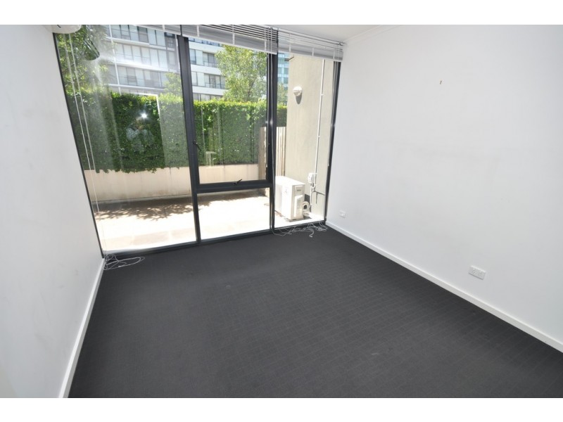 REF 23810/39 Dorcas Street, South Melbourne VIC 3205