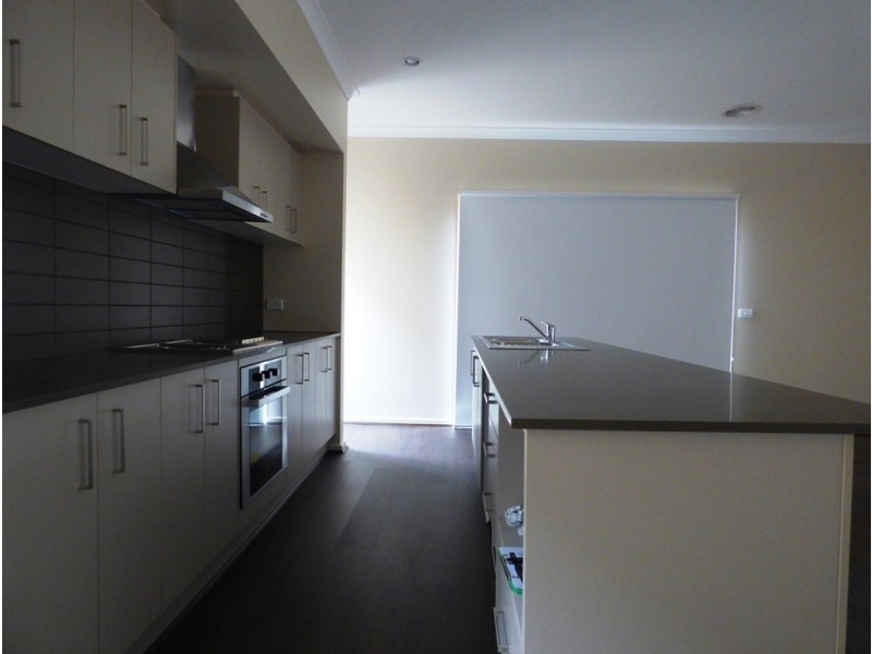 38 Freedman Avenue, Williams Landing VIC 3027