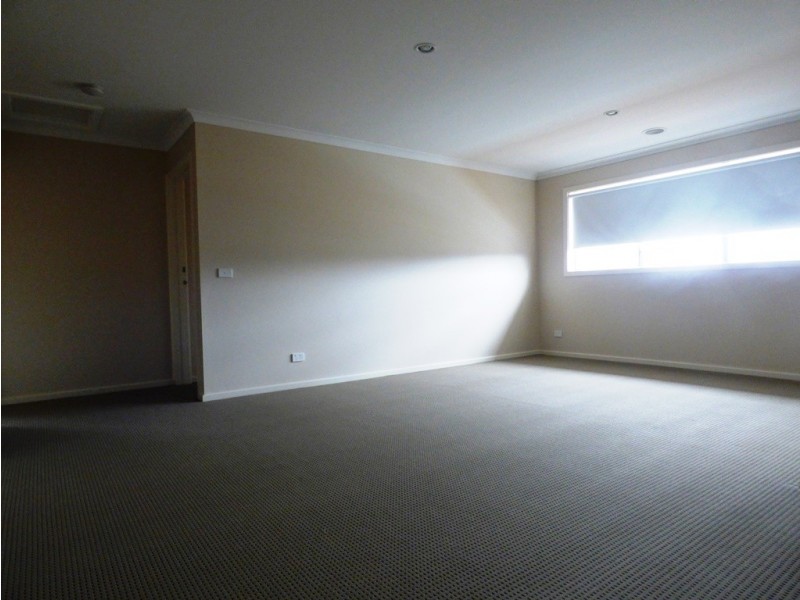 38 Freedman Avenue, Williams Landing VIC 3027