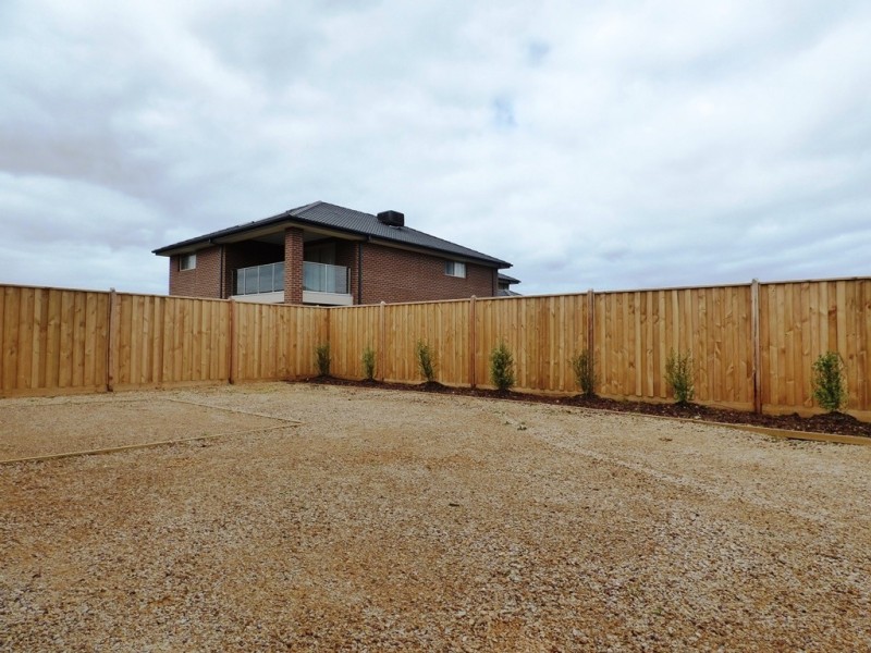 38 Freedman Avenue, Williams Landing VIC 3027