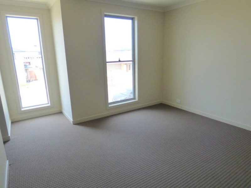 19 Exhibition Street, Point Cook VIC 3030