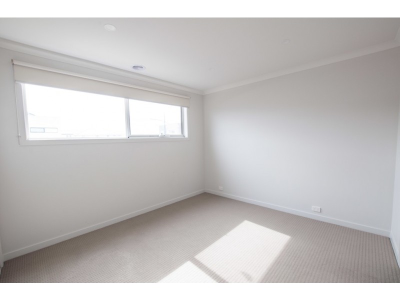 17 Focus Drive, Coburg North VIC 3058